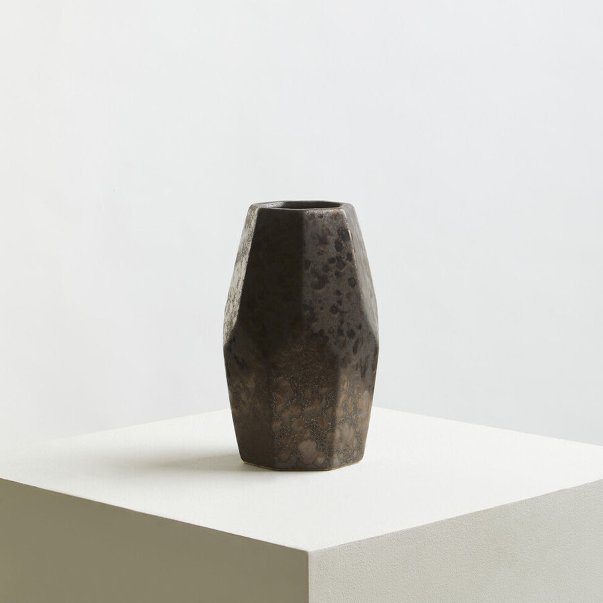 Salvo Small Ceramic Vase