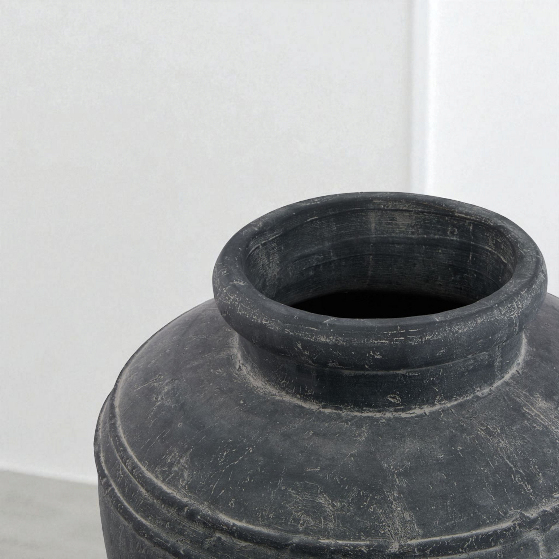 Amalfi Small Grey Water Pot