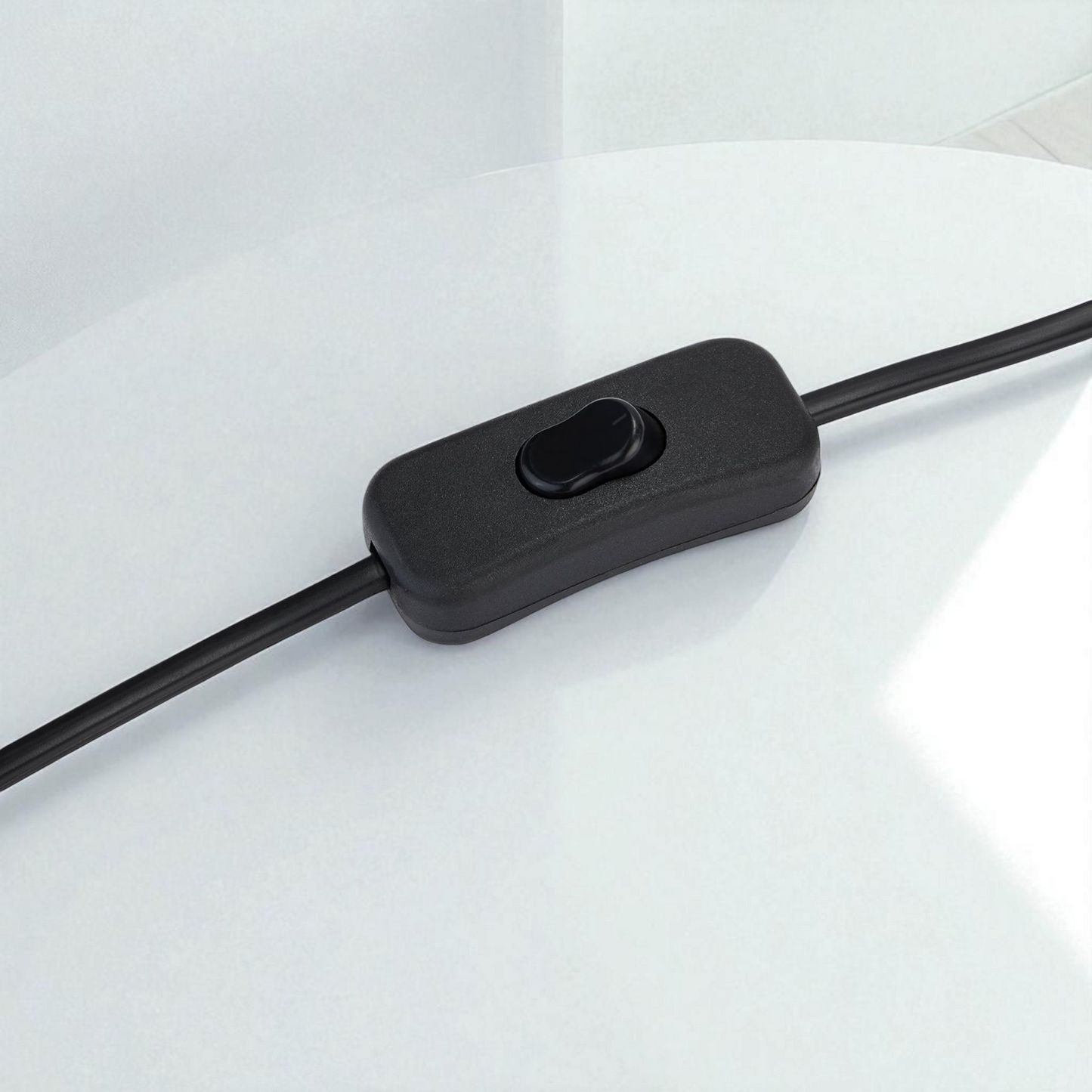 Incia Fluted Wooden Table Lamp